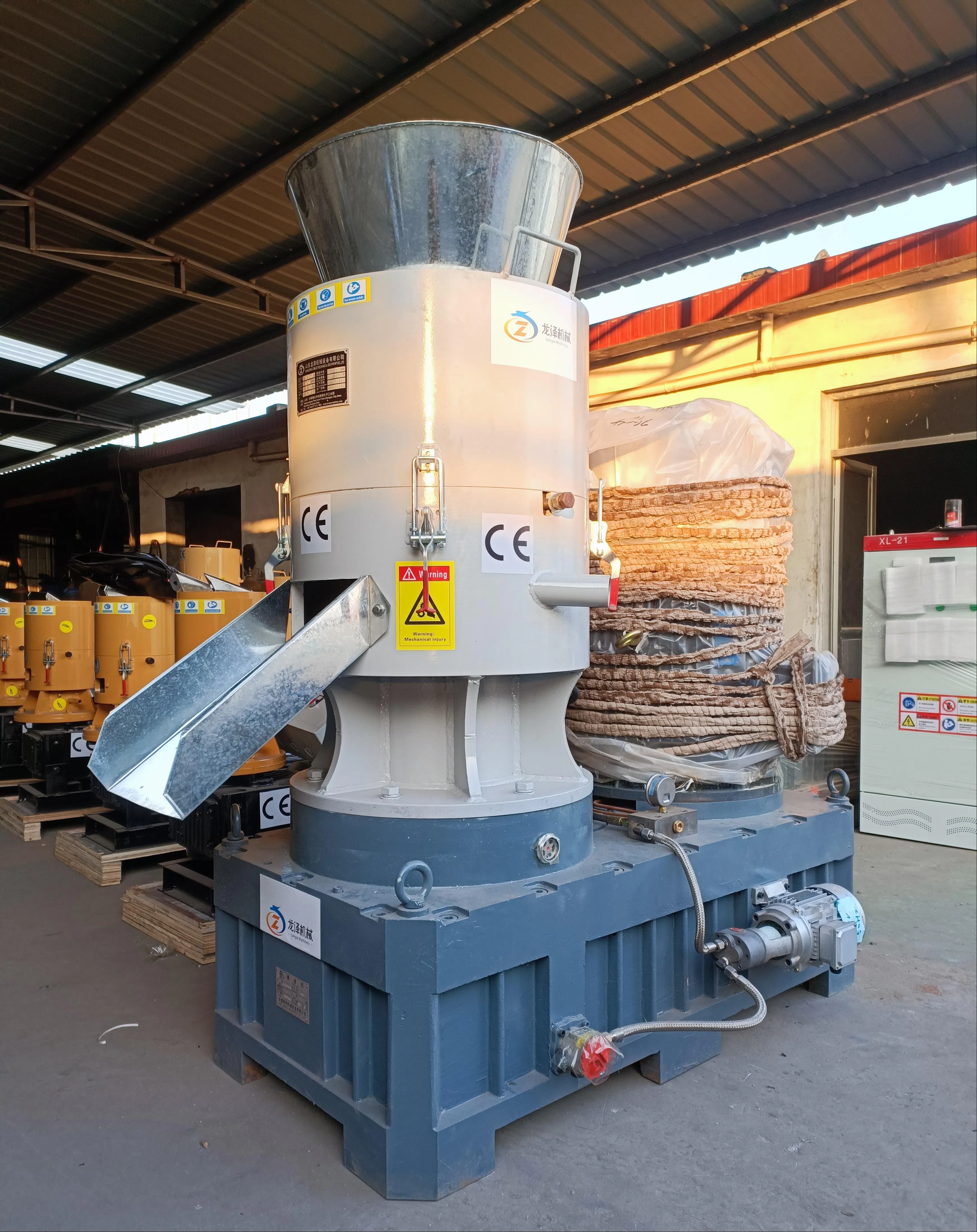High Efficiency Flat Die Pellet Machine